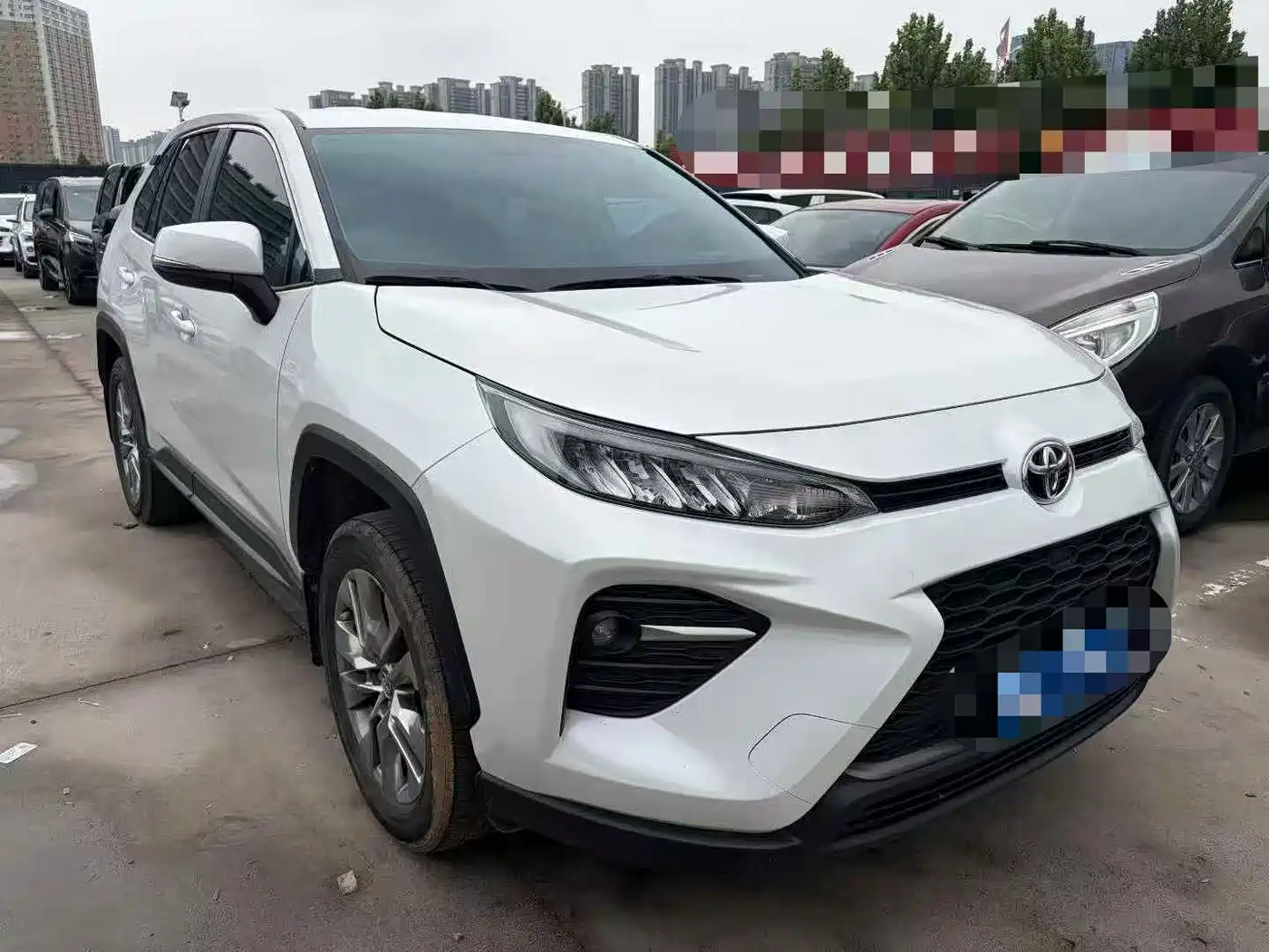 Фото 2 - Toyota Wildlander