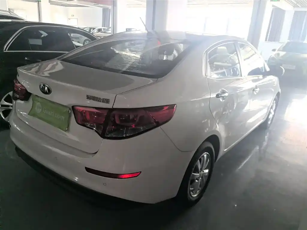 Kia K2 2015 Sedan 1.4L MT GLS фото 7