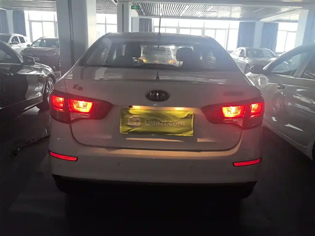 Kia K2 2015 Sedan 1.4L MT GLS фото 6