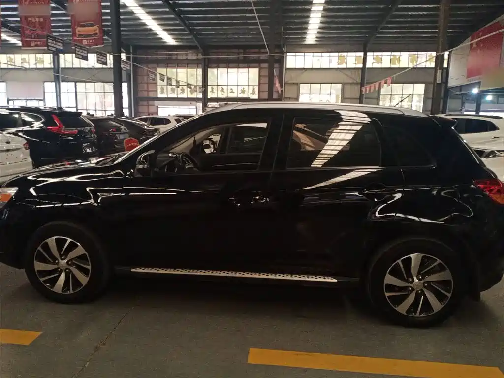Mitsubishi ASX 2018 2.0L CVT 2WD Premium фото 5