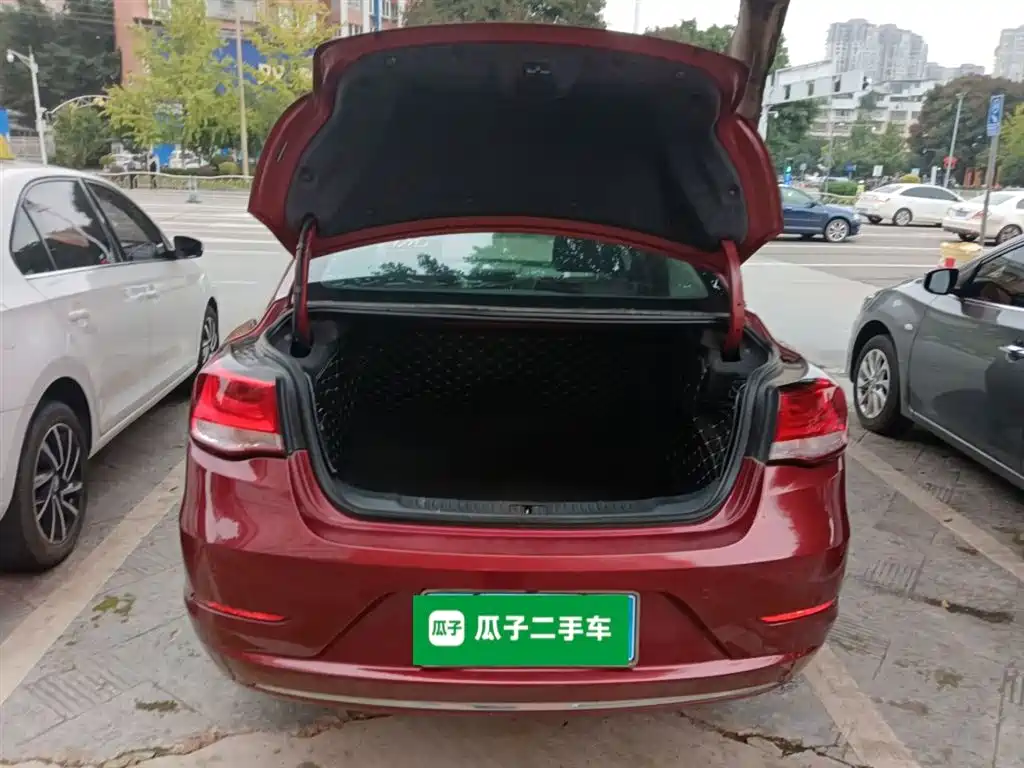 Chevrolet Malibu 2017 1.5T Automatic Luxury Edition фото 20
