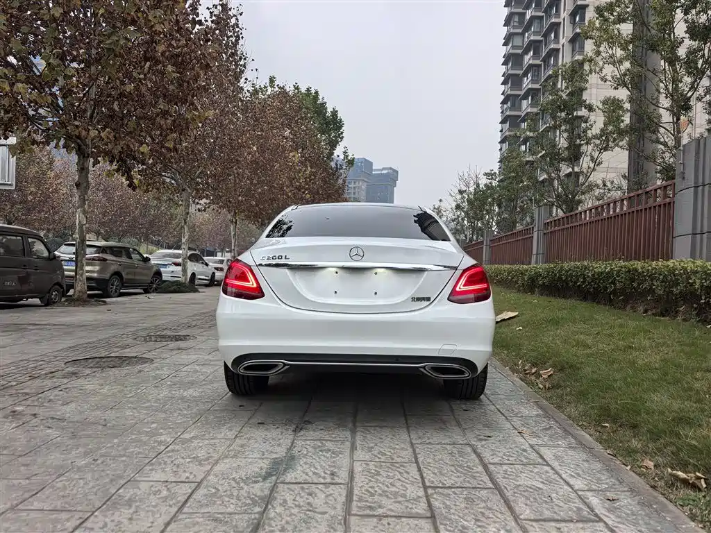 Mercedes-Benz C-Class 2021 C 200 L Fashion Edition фото 27