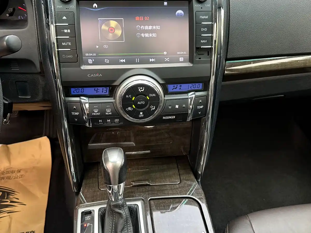 Toyota Reiz 2013 2.5V Elite Edition фото 16