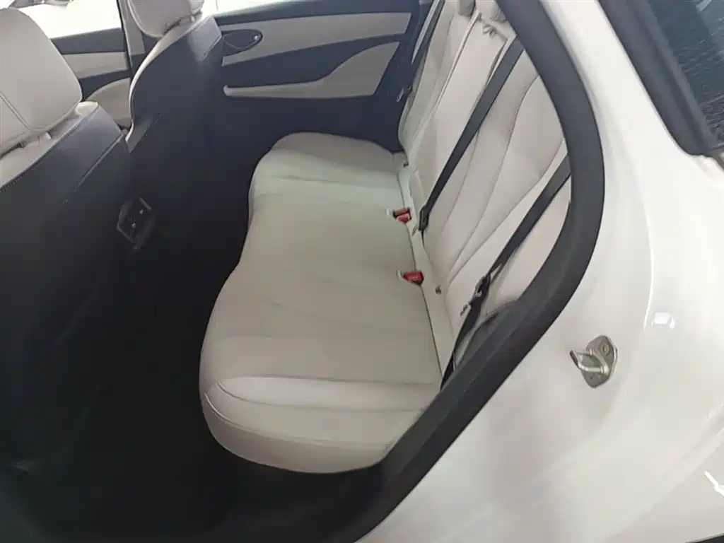 BYD Hai Bao 05 DM-i 2025 DM-i Smart Driving Edition 120KM Flagship фото 17