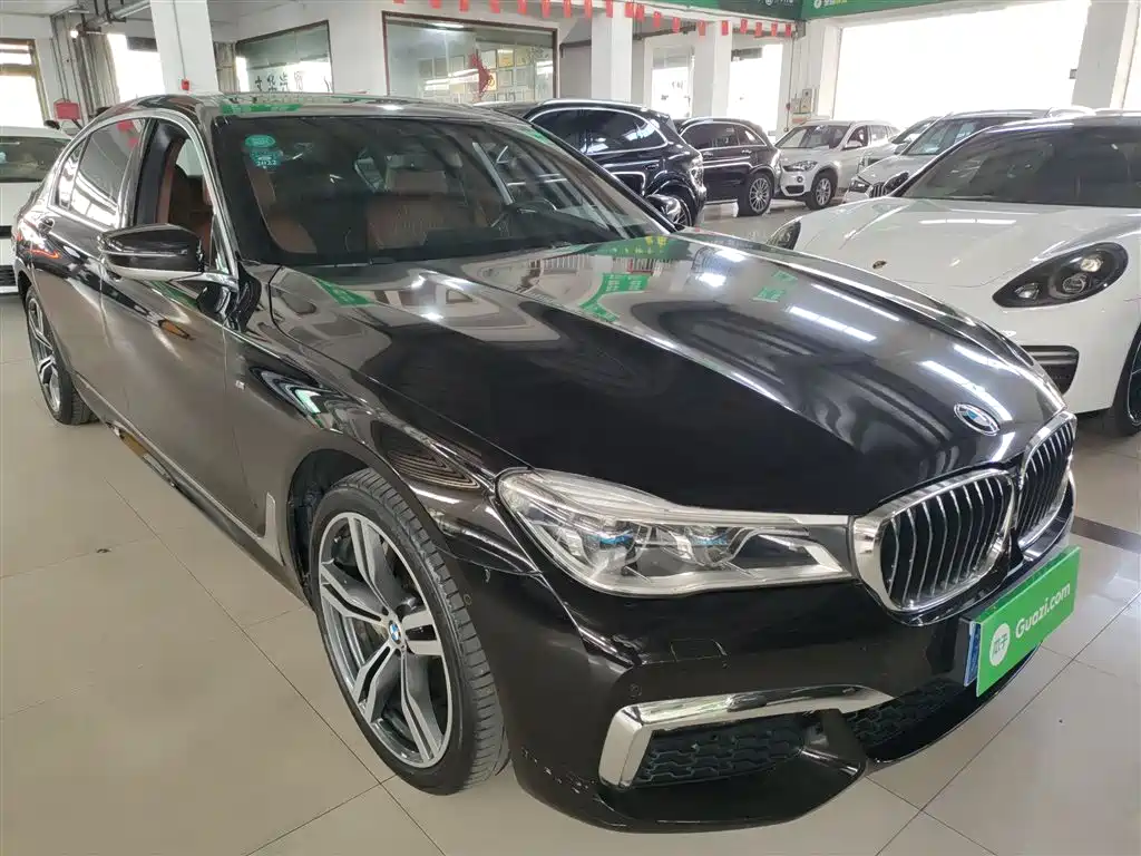 BMW 7 Series 2018 740Li xDrive Premium Type M Sport Package фото 20