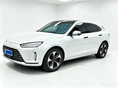 AITO M5