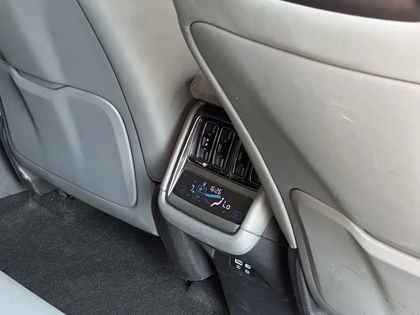 BYD Song L EV 2024 2024 Model 602km AWD Excellence