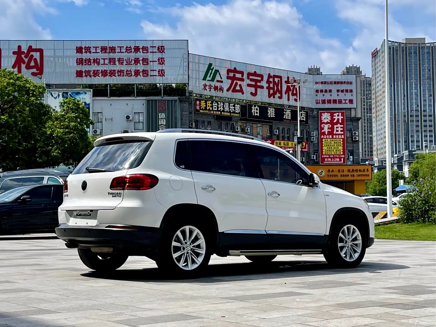 Volkswagen Tiguan 2016 280TSI Automatic 2WD Silk Road Fashion Edition фото 7