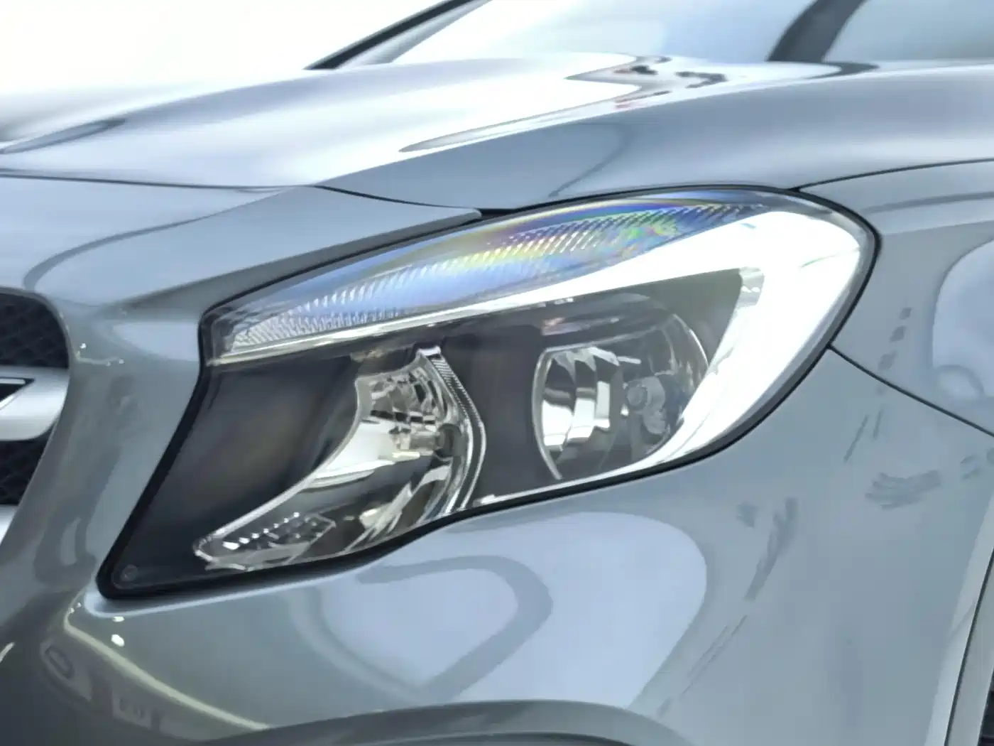 Mercedes-Benz GLA 2018 GLA 200 Dynamic фото 4