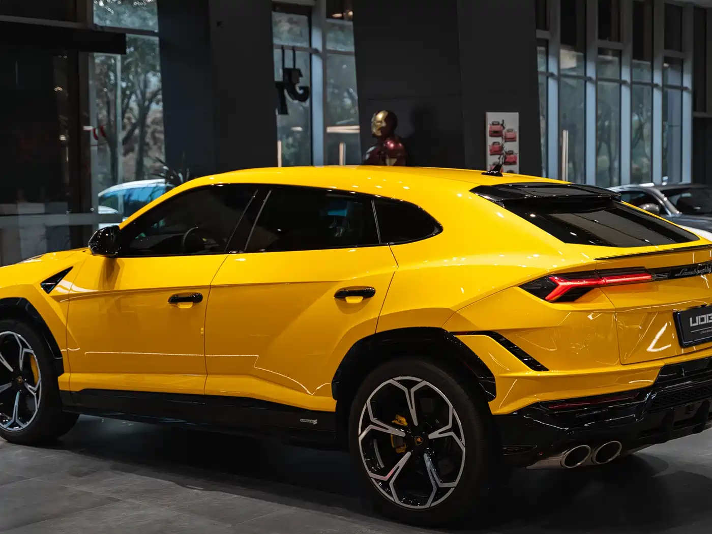 Lamborghini Urus 2023 4.0T V8 S фото 12