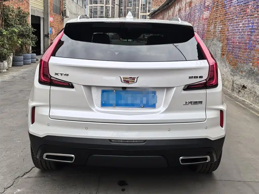 Cadillac XT4 2024 28T 2WD Premium фото 6
