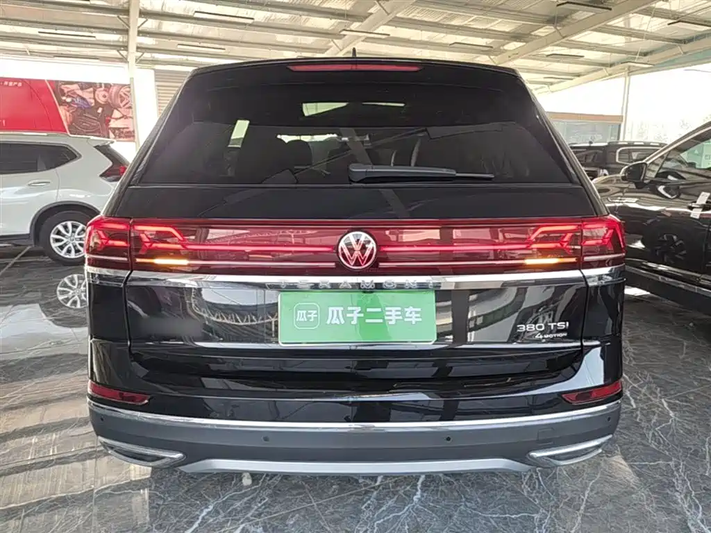 VOLKSWAGEN TOURANG