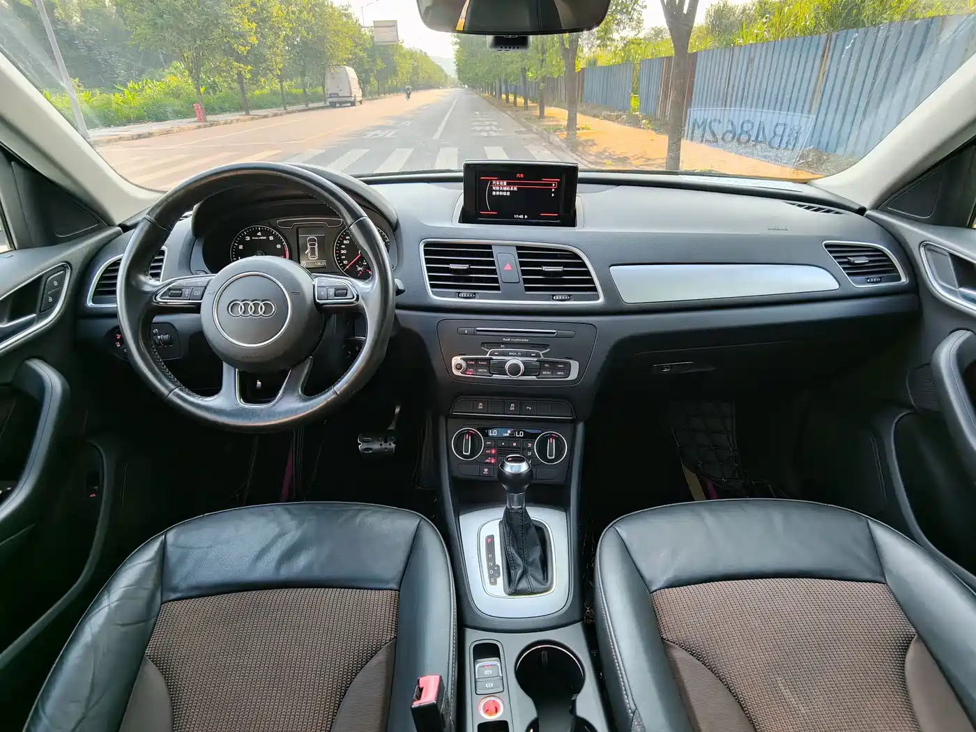 Фото 9 - Audi Q3