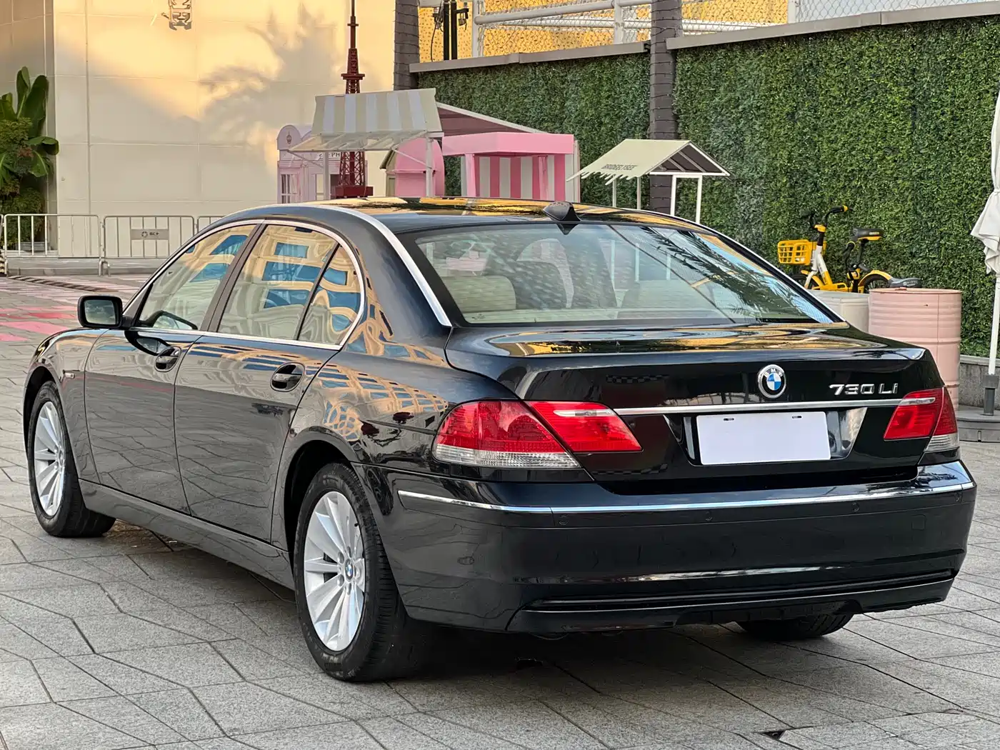 BMW 7 Series 2005 Model 730Li фото 4