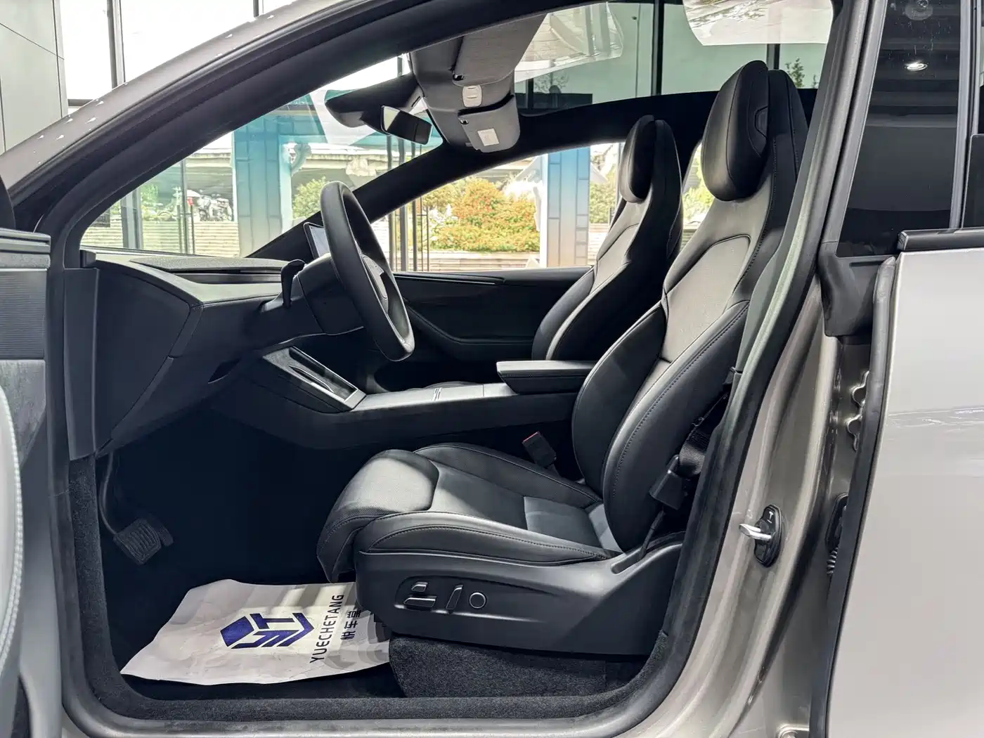 Tesla Model Y L 2026 2025 Facelift Long Range AWD