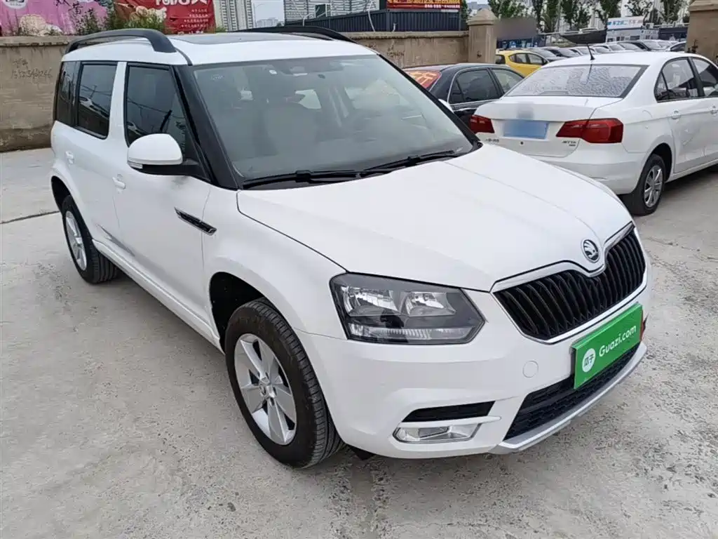Škoda Yeti 2017 TSI280 DSG Advance фото 4