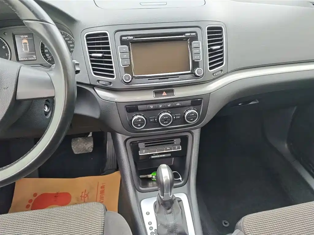 Volkswagen Sharan 2013 1.8TSI Standard фото 13
