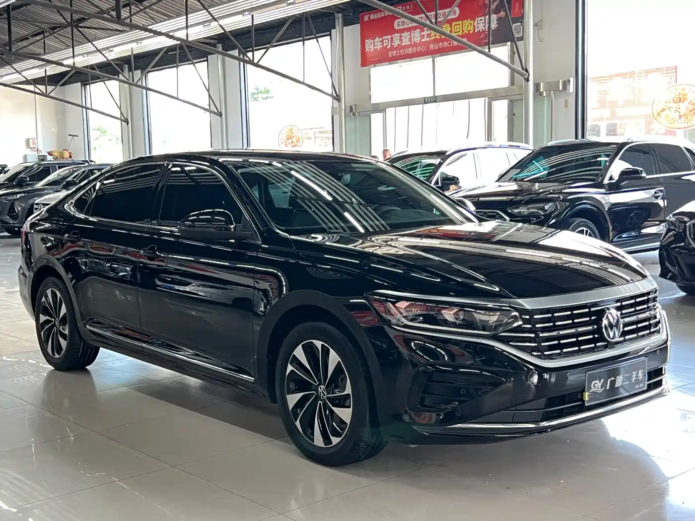 Volkswagen Passat 2023 330TSI Elite Edition фото 3