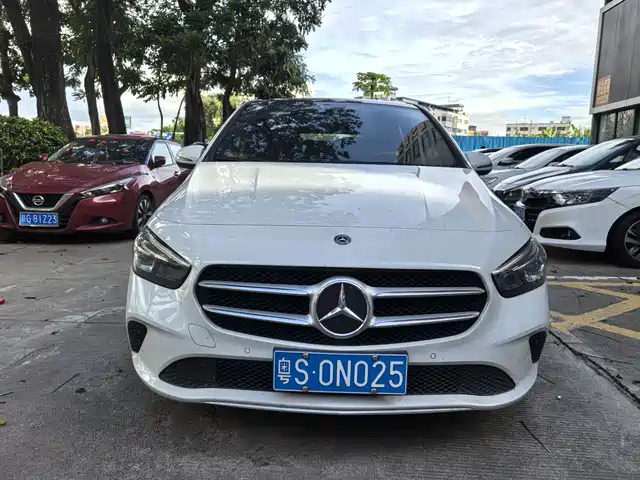  Mercedes-Benz Mercedes-Benz B-Class 2020 B 200 Sport Edition