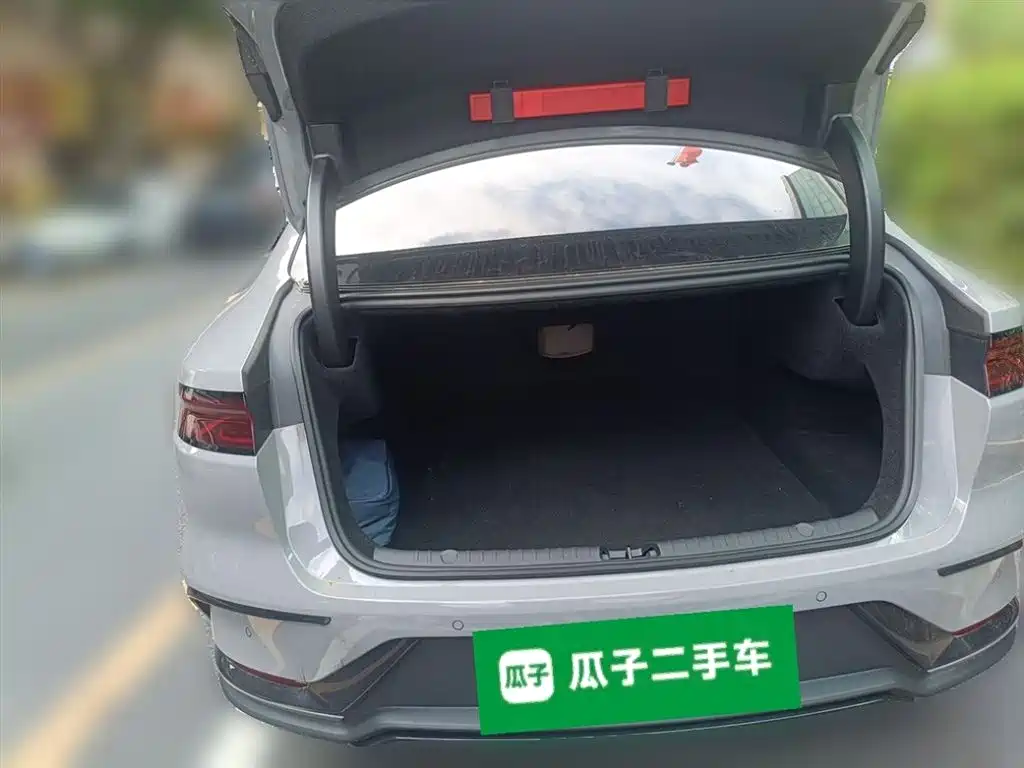 BYD HAN