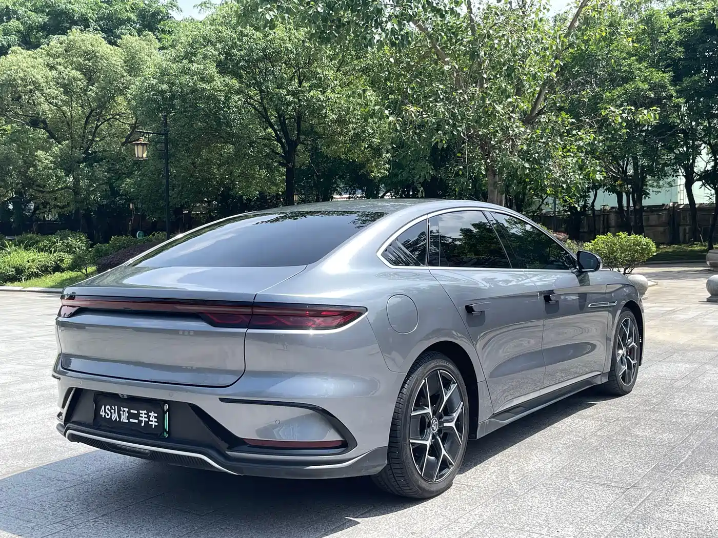 BYD Han 2023 EV Champion Edition 715KM FWD Flagship фото 6