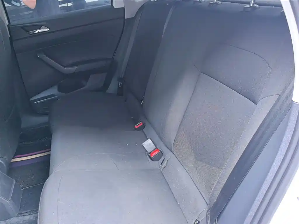 Volkswagen Polo 2023 Facelift Plus 1.5L Auto Joyful Living Edition фото 13