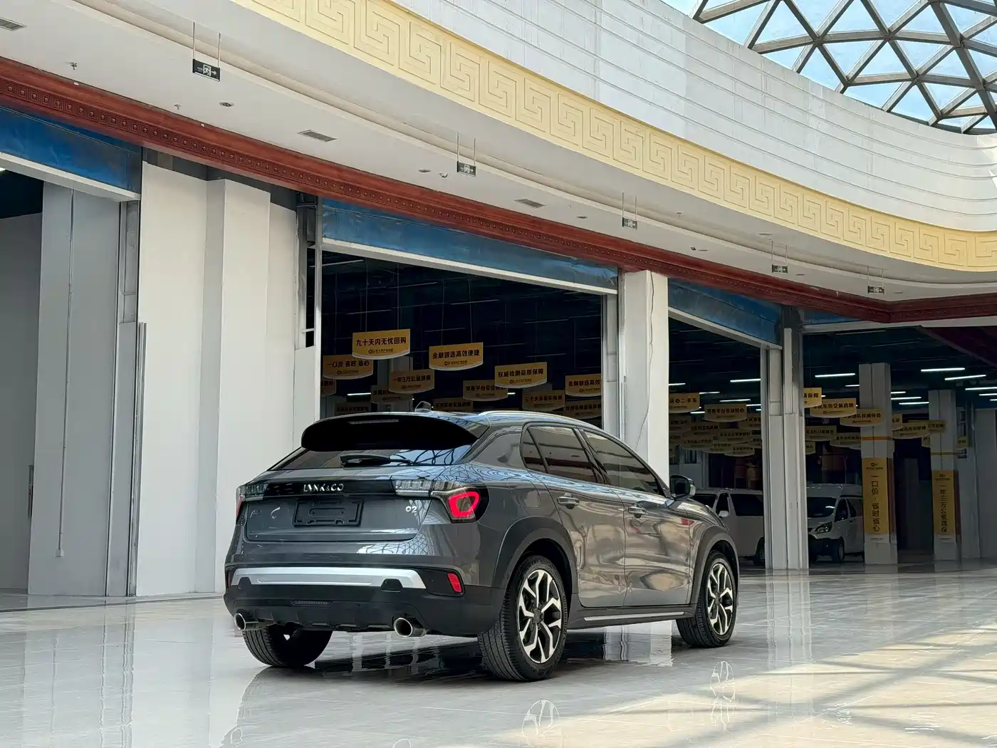 Lynk & Co 02 2019 1.5T DCT FWD Jin Pro Version China VI фото 9