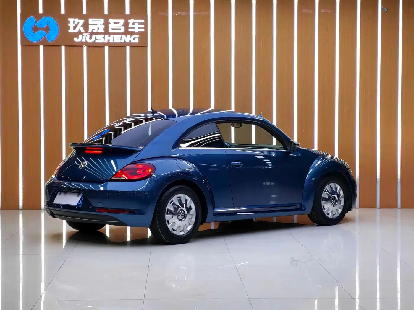 Volkswagen Beetle 2019 2018 180TSI Easy Joy Edition