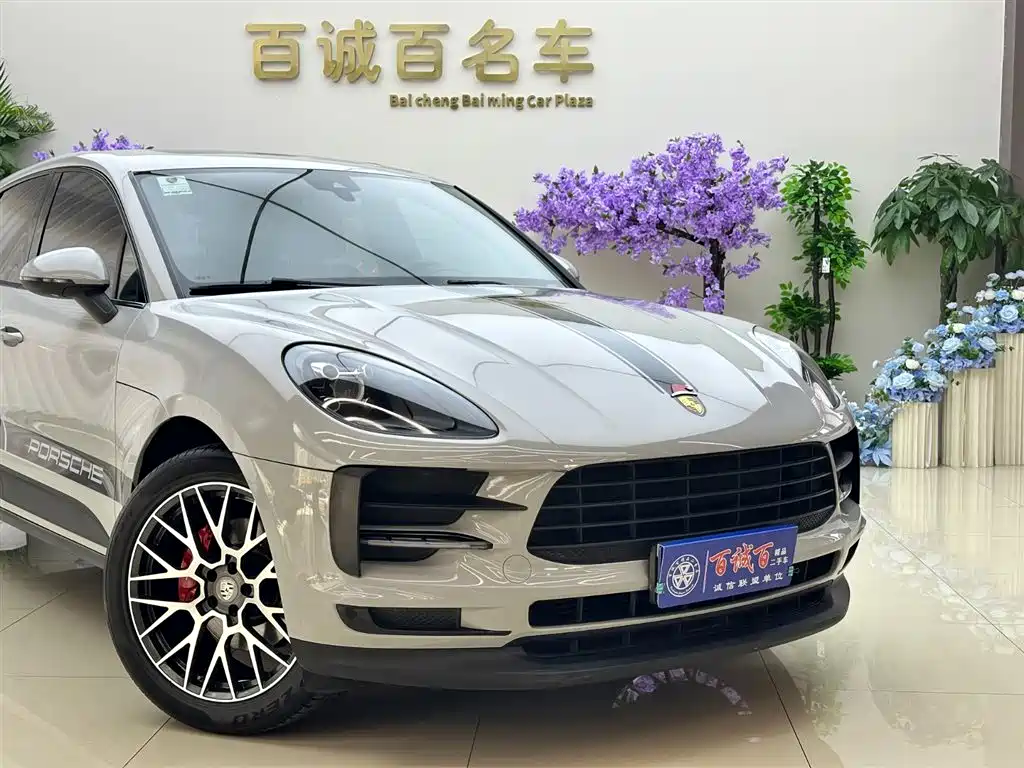 Porsche Macan 2018 Macan 2.0T фото 4