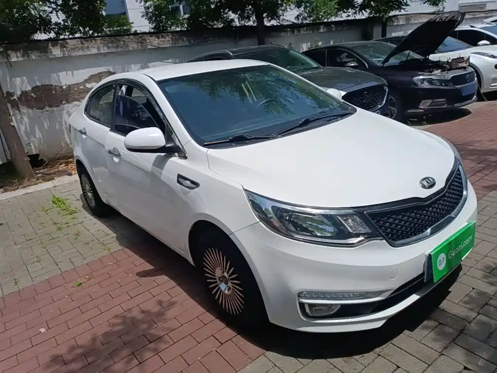 Kia K2 2015 Sedan 1.4L AT GLS фото 4