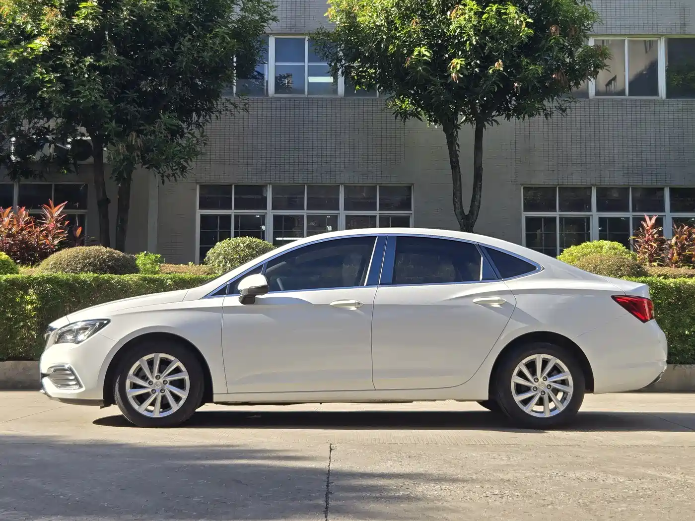 BUICK WEILANG