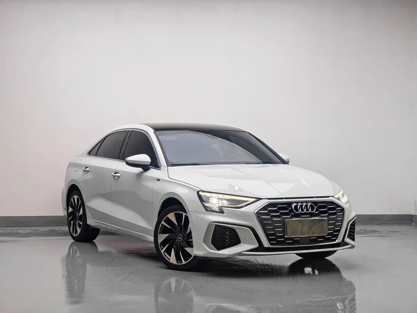 Audi A3 2022 A3L Limousine 35 TFSI Style Sport фото 3