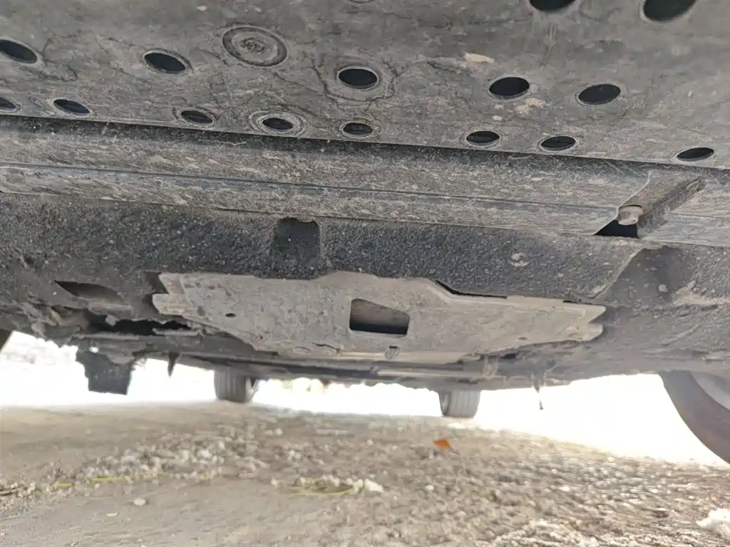 Hongqi H9 2020 2.0T Smart Connection Qi Xiang Edition фото 22