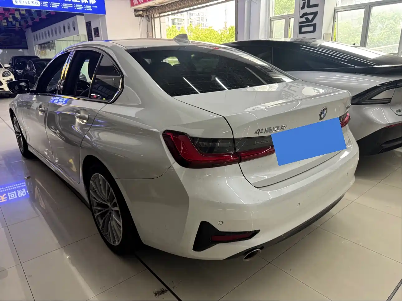 BMW 3 Series 2022 320i Sport Package фото 15