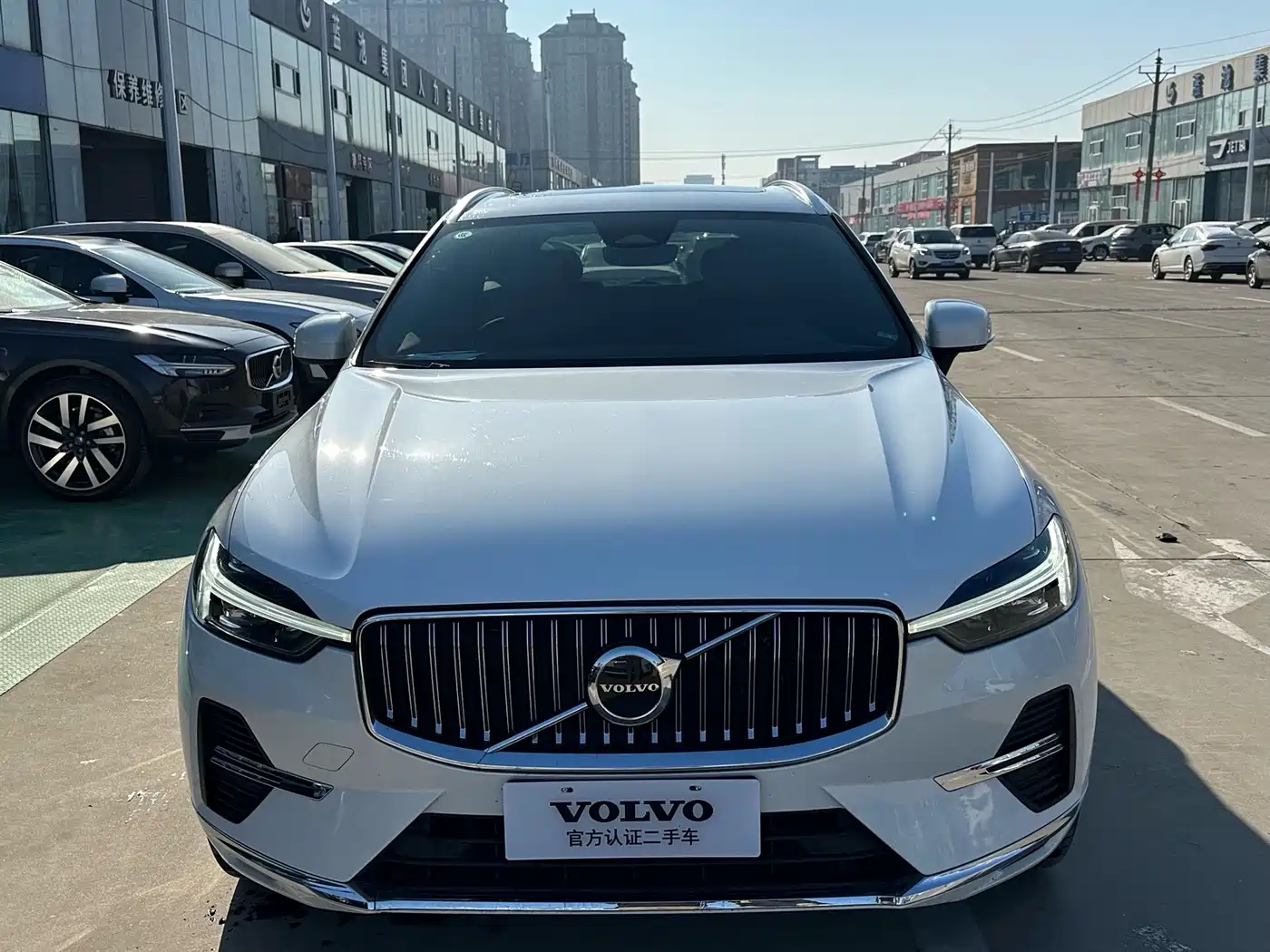 Фото 2 - Volvo XC60