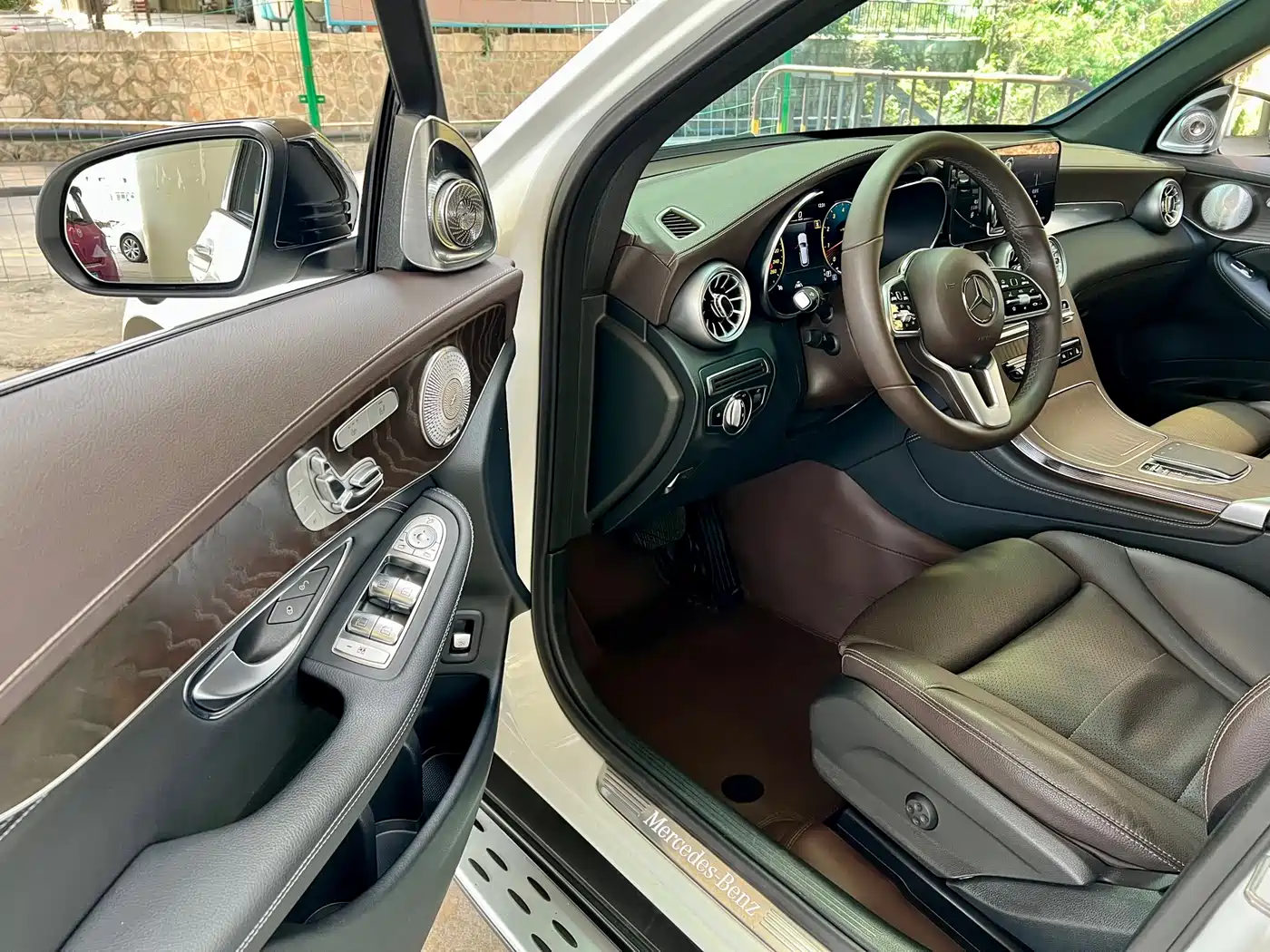 Mercedes-Benz GLC 2020 GLC 300 L 4MATIC Dynamic фото 6