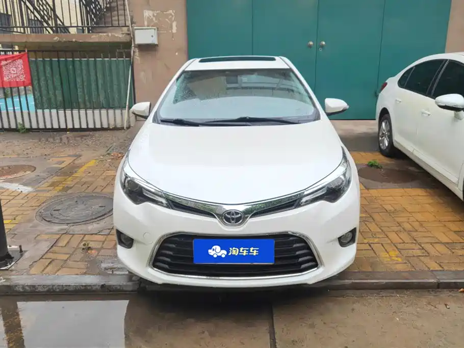 Toyota Levin 2016 1.6G CVT Elite Edition фото 2
