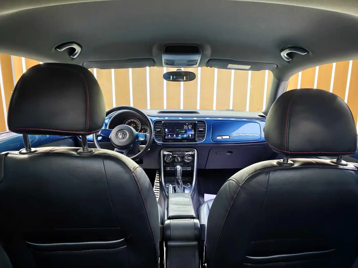 Volkswagen Beetle 2019 2018 180TSI Easy Joy Edition