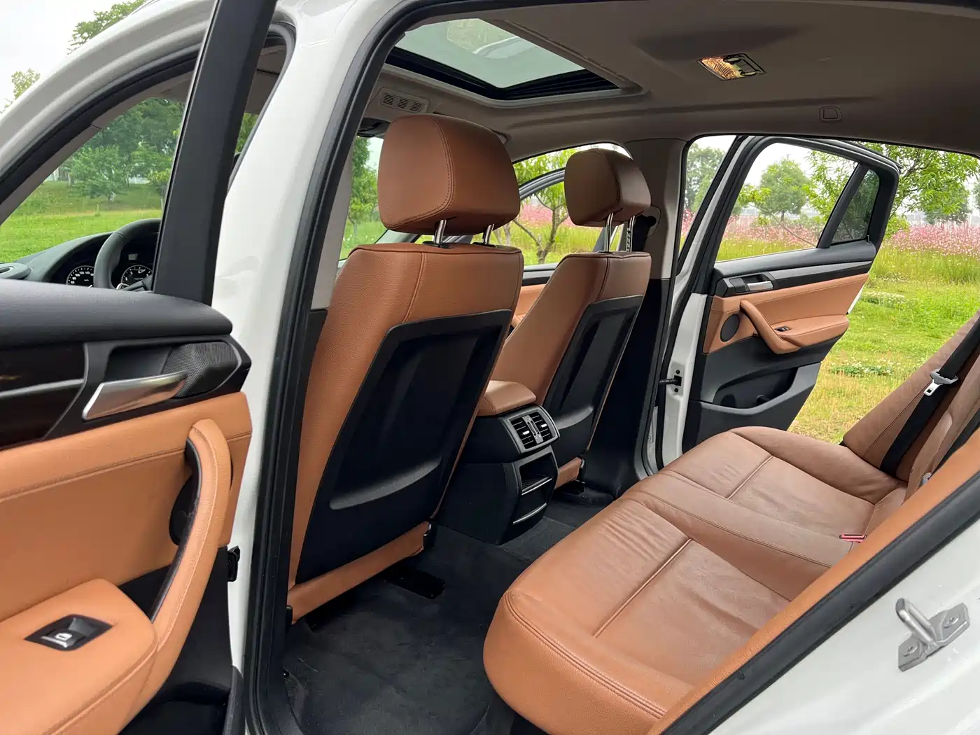 BMW X4 2014 xDrive20i X Design Package фото 11