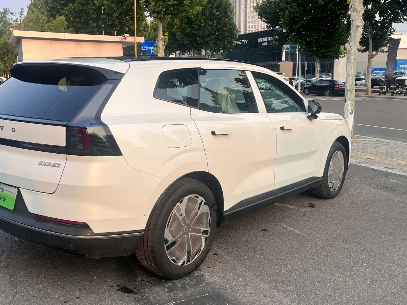 2026 Volvo XC70 Plug-in Hybrid