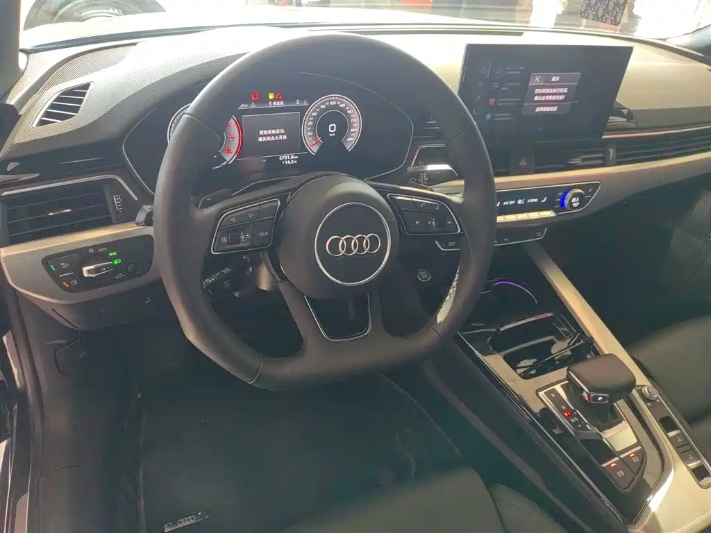 Audi A5 (Import) 2024 Cabriolet 40 TFSI Fashion Dynamic фото 11