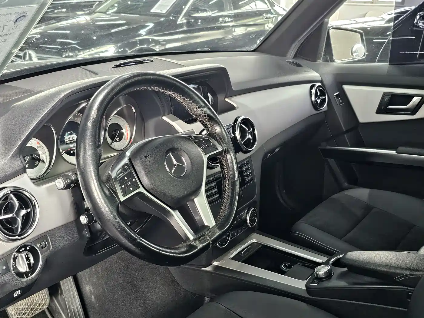 Mercedes-Benz GLK-Class 2014 GLK 200 Standard фото 6