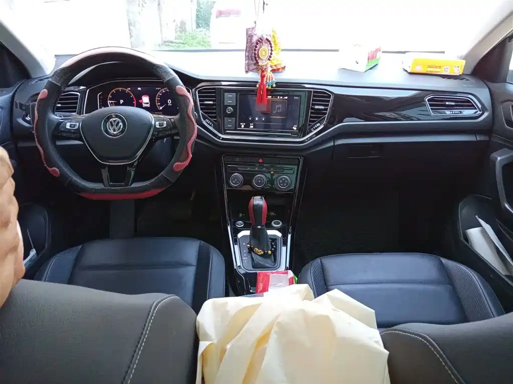 Volkswagen T-ROC 2020 280TSI DSG 2WD Comfort фото 13