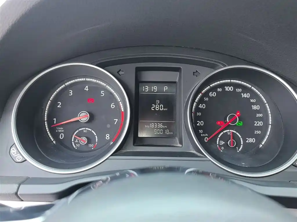 Volkswagen Scirocco 2014 1.4TSI Racing Edition фото 12