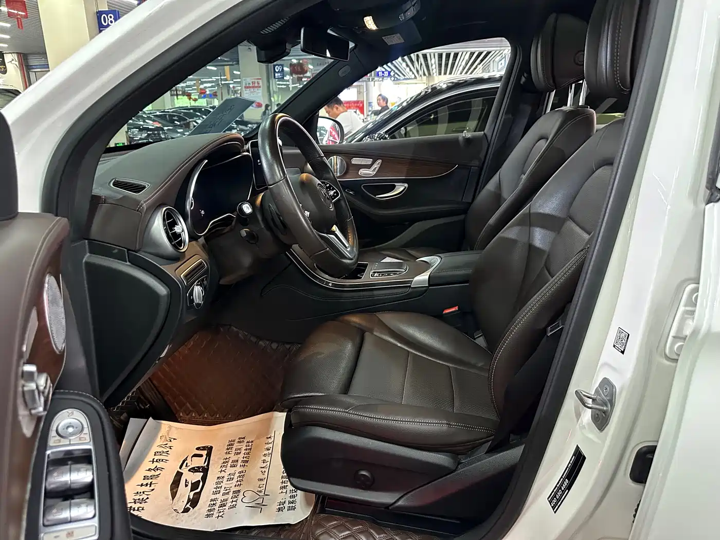 Mercedes-Benz GLC 2021 GLC 300 L 4MATIC Sporty фото 3