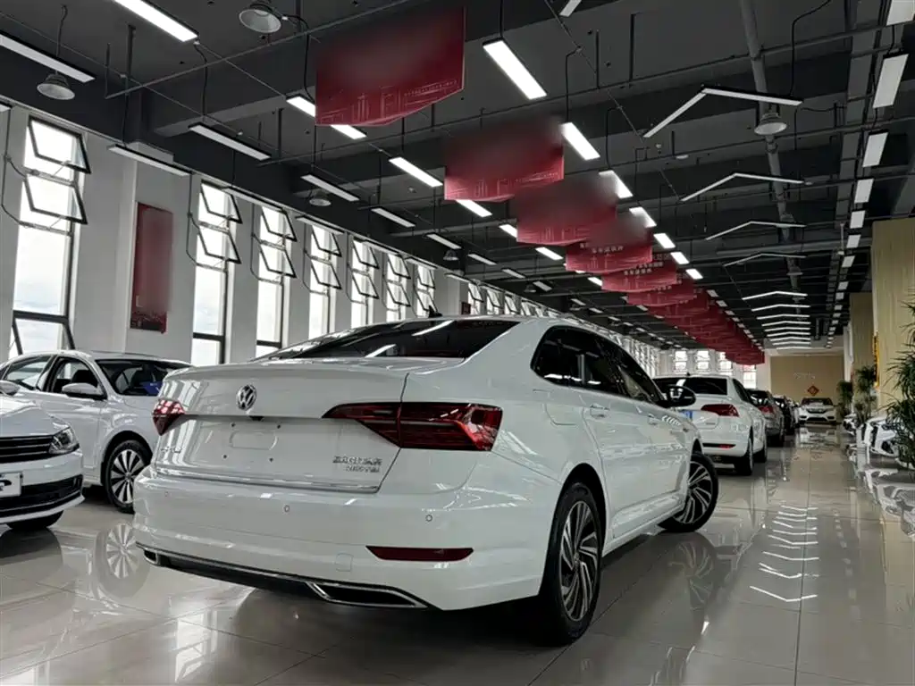 Volkswagen Sagitar 2021 280TSI DSG Luxury Smart Connect фото 13