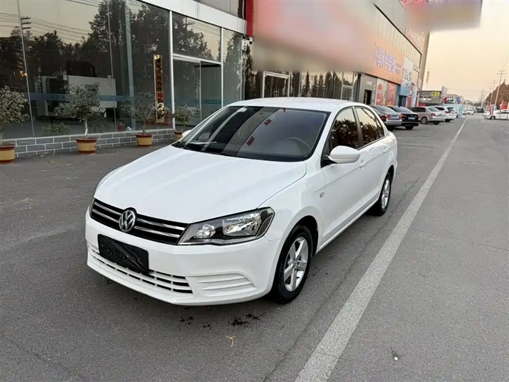 Volkswagen Jetta 2015 Quality Edition 1.4L Manual Fashion фото 2