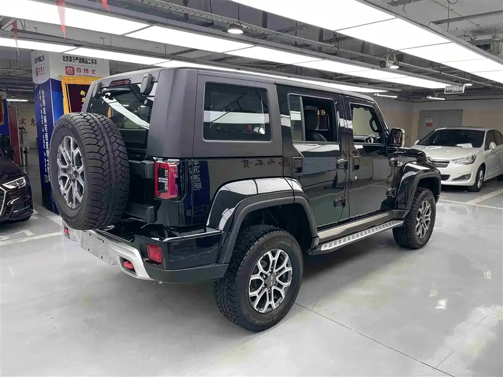 BAIC ORV Beijing Offroad BJ40 2023 2.0T Auto 4WD Urban Hunter Knight Edition фото 13
