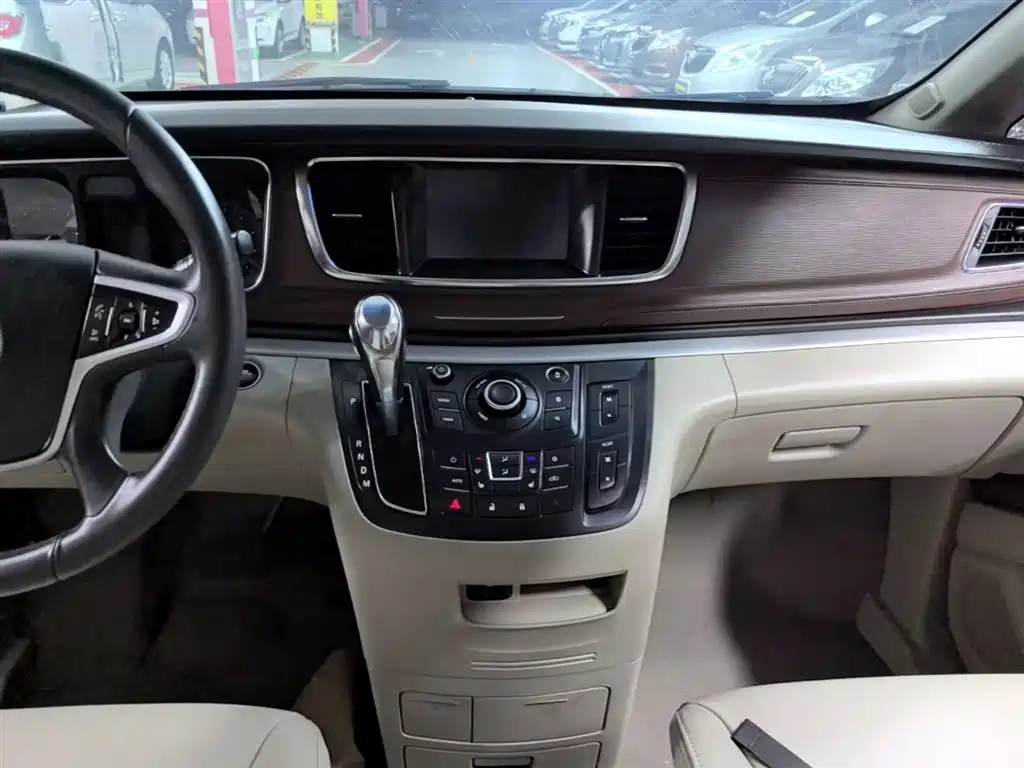 Buick GL8 2017 25S Premium Model China V фото 13