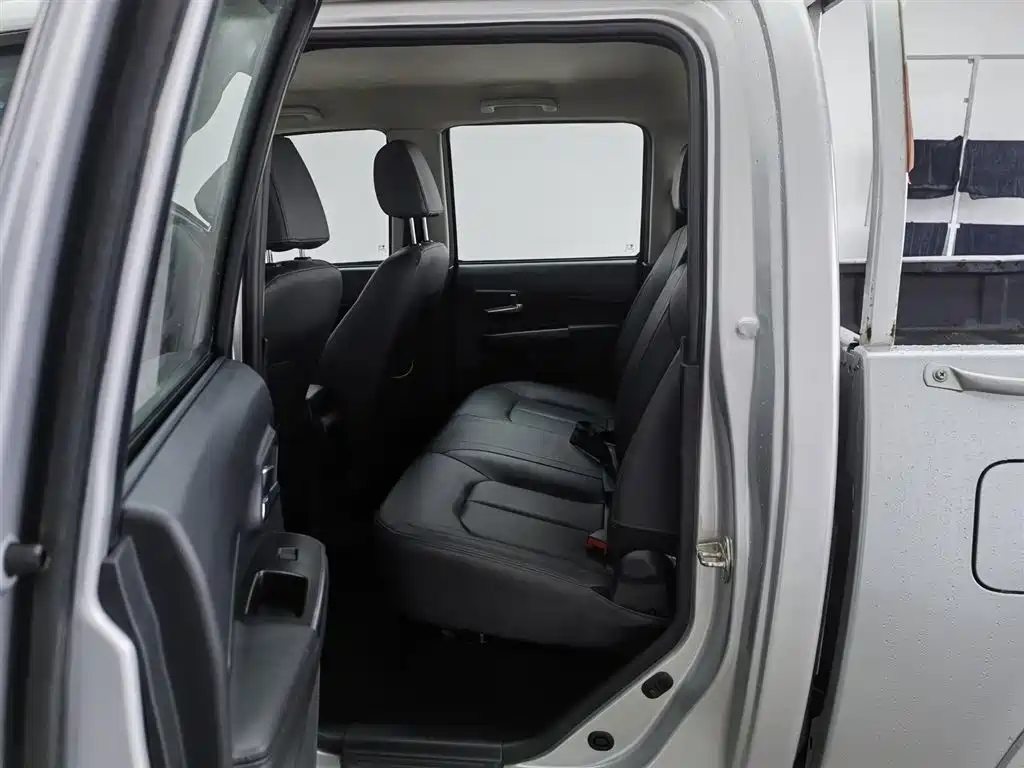 GREAT WALL FENGJUN 5